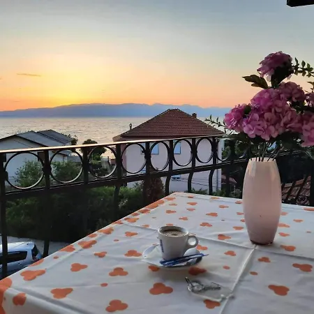 Picioski Guest house Pestani