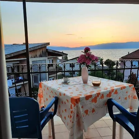 Picioski Guest house Pestani