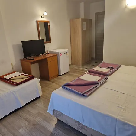 Picioski Guest house *